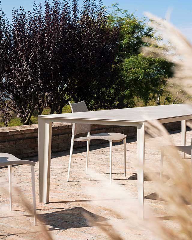 Desalto_Web_06OD_Skin_Outdoor_Preview_02